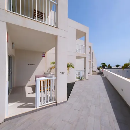 Dom wakacyjny La Docta 112 Senator - Pool View By Lanzarote *